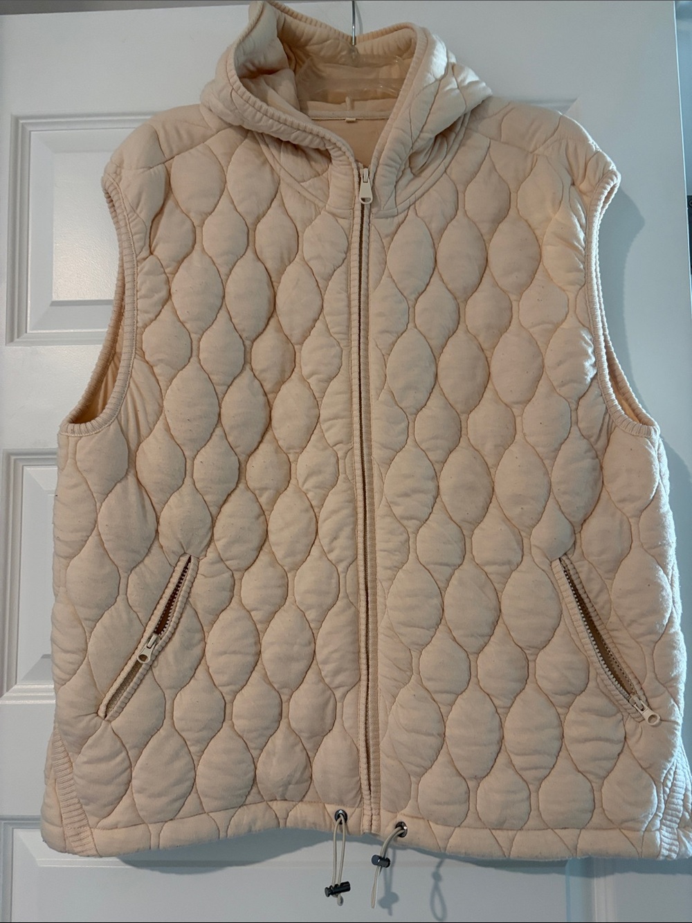 Quilted Hooded Women's Vest in Cream